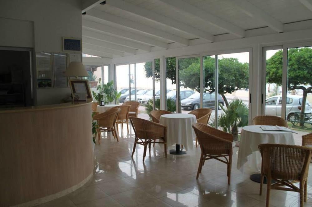 Hotel Toscana Marotta Exteriör bild
